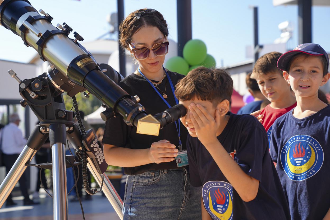 Büyükşehir’den Gençlere ve Çocuklara Bilim Dolu Bir Gün…